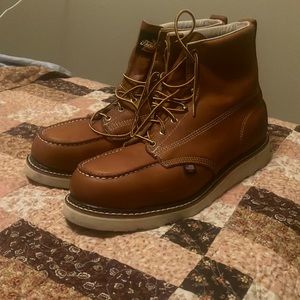 Thorogood 6” moc toe steel toe boots